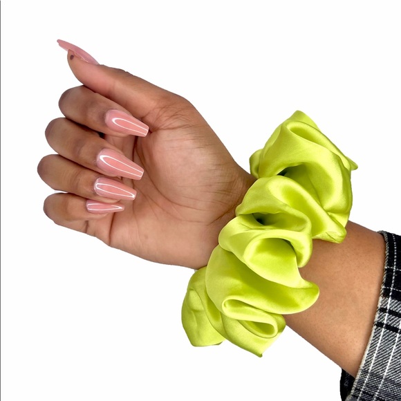 Meet your Posher, LaBijouxCabello - Picture 3 of 6